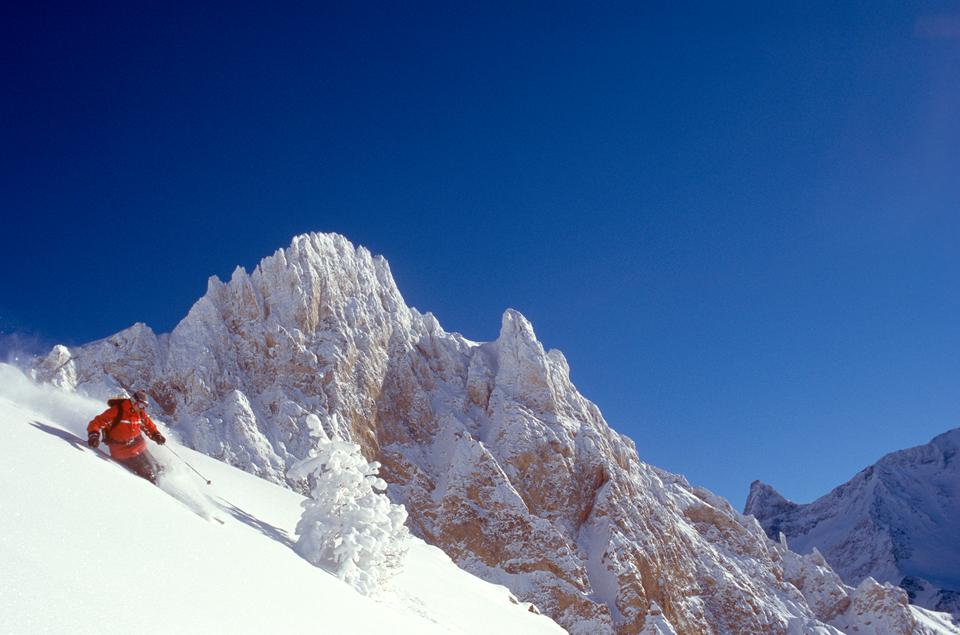 Isola 2000 Photo: 2 of 2