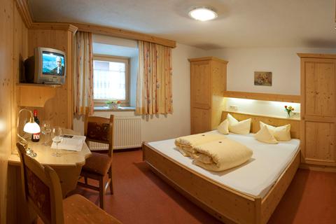 Hotel zum Hirschen – photo 2