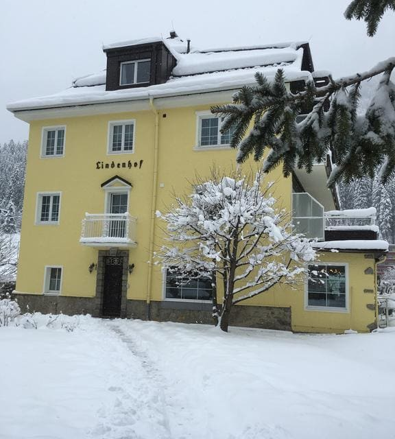 Boutiquehotel Lindenhof Bb