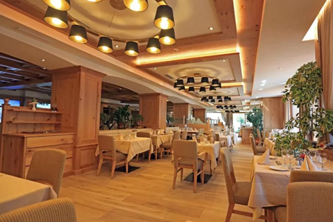 Hotel Cesa Tyrol – photo 3