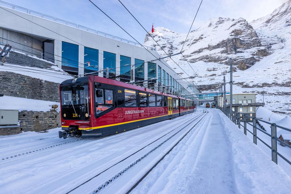 Jungfrau Region Photo: 6 of 10