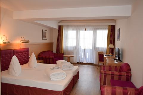 Hotel Strass – photo 2