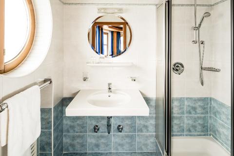 Astor Apartments – photo 3