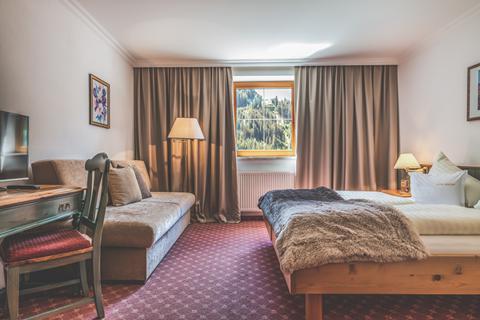 Hotel Kertess – photo 2