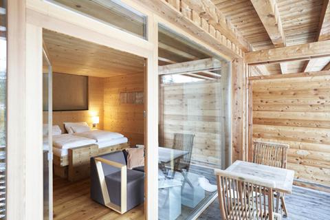 Forsthofalm Holzhotel – photo 3