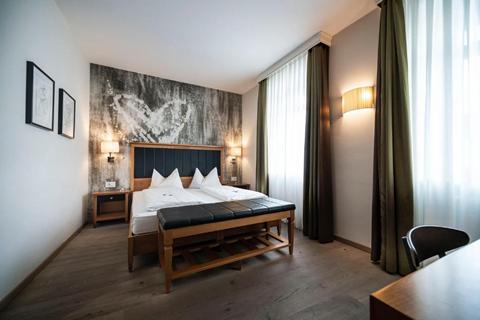 Post Hotel – photo 2