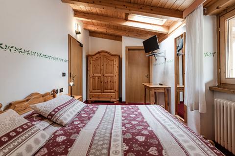 Hotel Job – photo 2