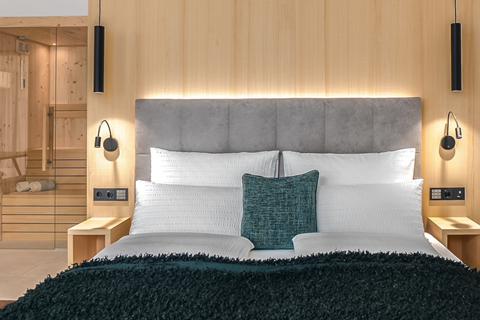 Anna Lodges – photo 3