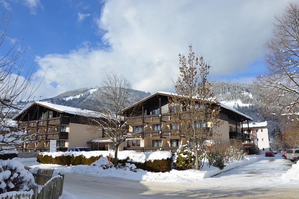 Roj Rooms Suites