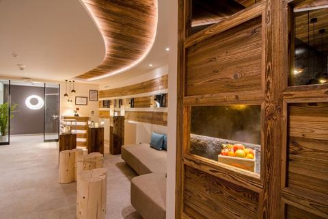 Hotel Alaska – photo 4