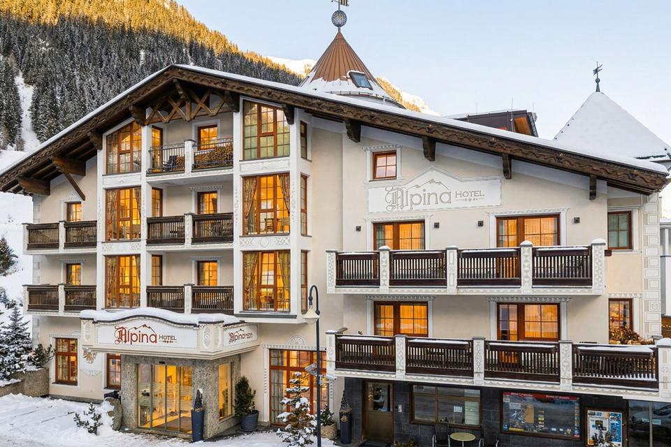 Hotel Alpina